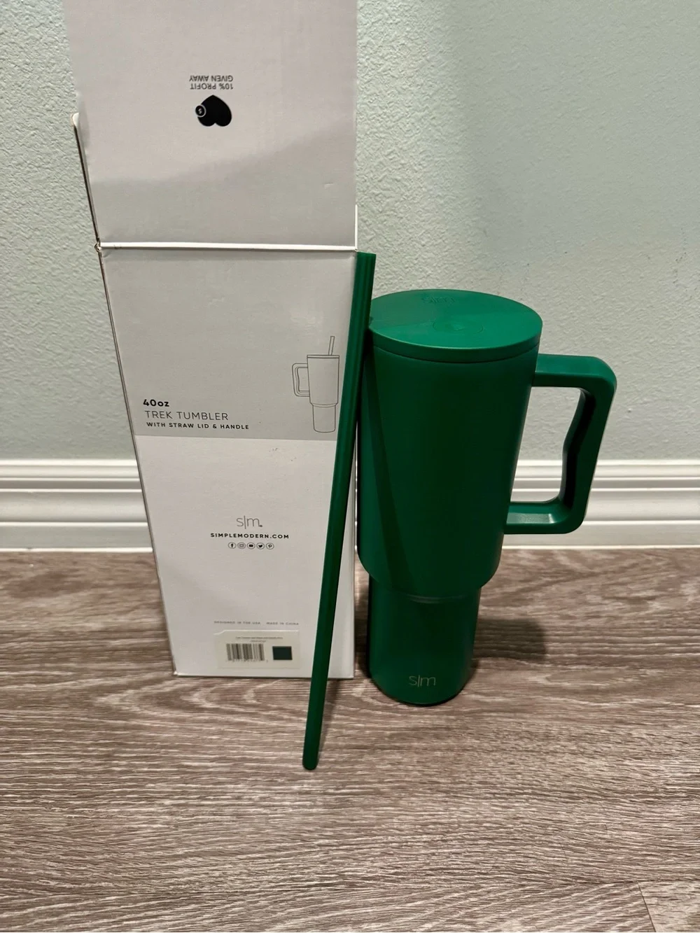 Simple Modern 40 oz Trek Tumbler with Handle and Straw Lid Hunter Green NIB